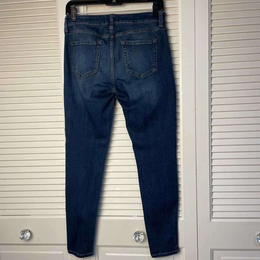 824. Just USA Soft & Stretchy Dark Denim Skinny Jeans - Picture 11 of 15